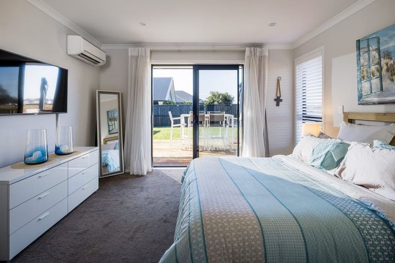 Photo of property in 54 Norfolk Drive, Cambridge, 3434