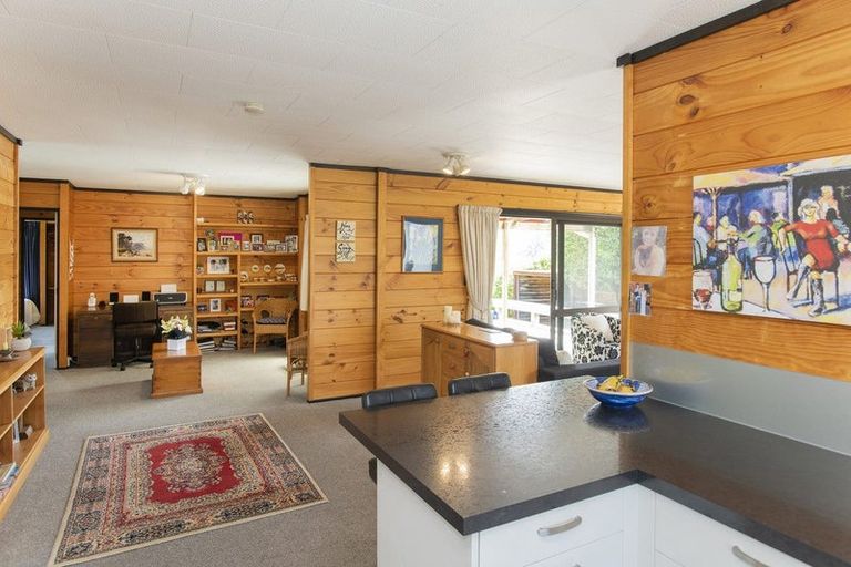 Photo of property in 12 Oak Street, Mangapapa, Gisborne, 4010