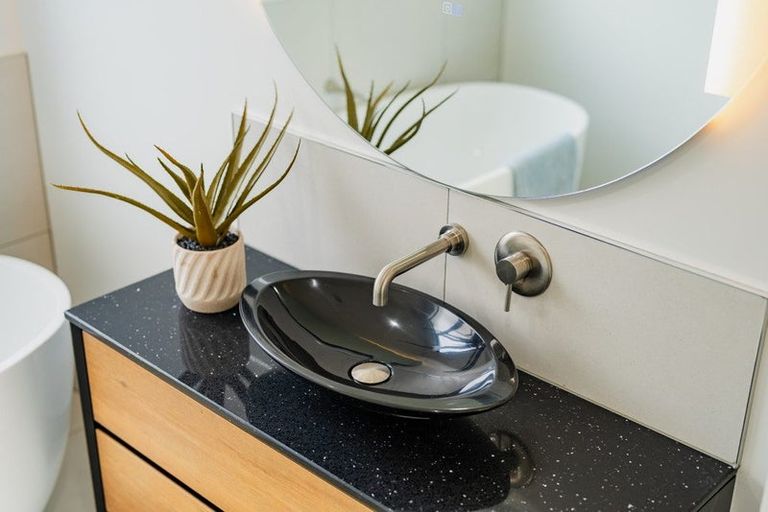 Photo of property in 35 Stackwood Avenue, Woodend, 7691