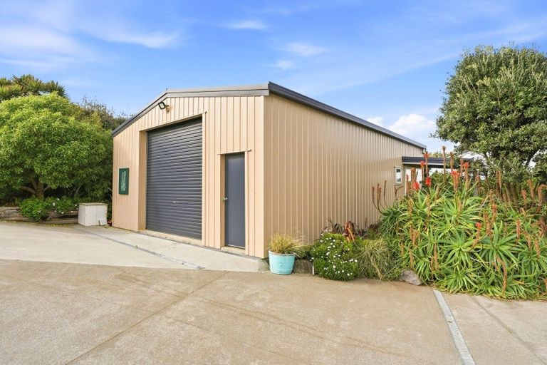 Photo of property in 37 Longbeach Drive, Castlecliff, Whanganui, 4501