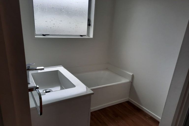 Photo of property in 24 Cicada Place, Hei Hei, Christchurch, 8042