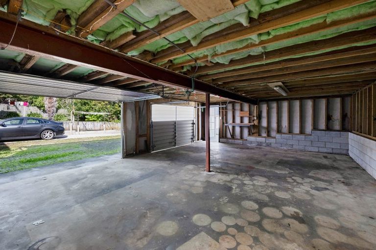 Photo of property in 1 Gaine Street, New Plymouth, 4310