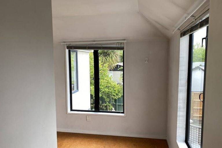 Photo of property in 1/30 Tomes Road, St Albans, Christchurch, 8052