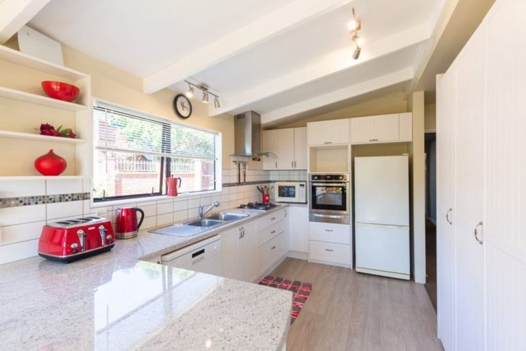 Photo of property in 16 Selbourne Avenue, Richmond, 7020