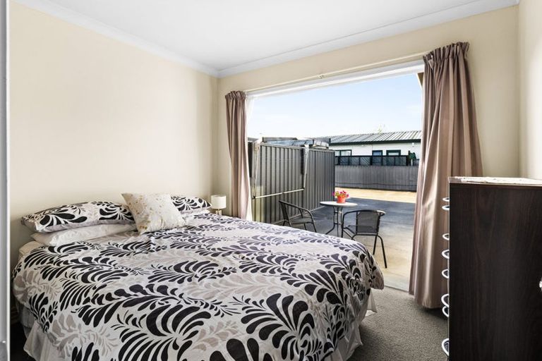 Photo of property in 236 Kennedy Road, Onekawa, Napier, 4110