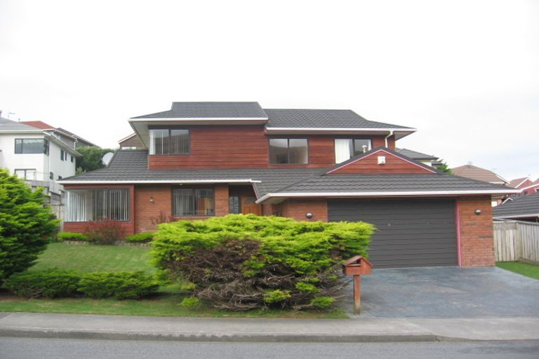 Photo of property in 92 Cortina Avenue, Johnsonville, Wellington, 6037