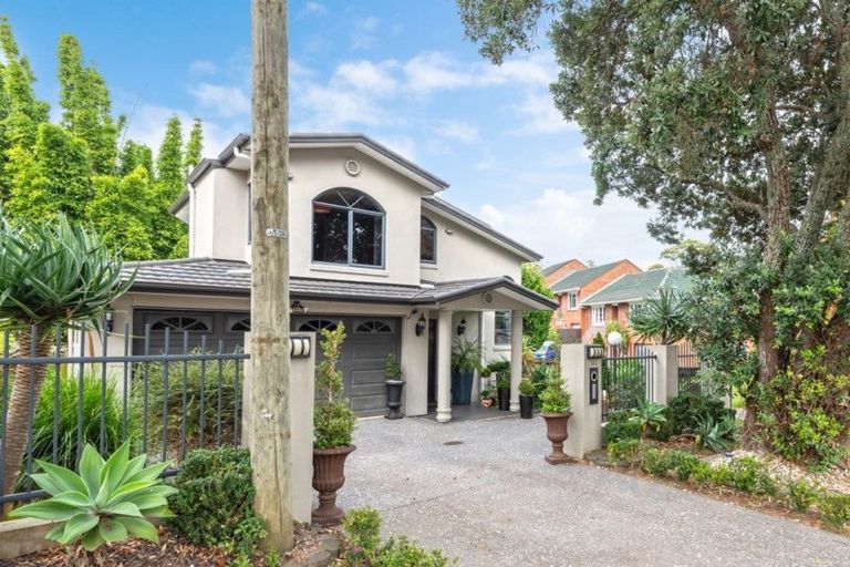 Photo of property in 160 Hutchinson Avenue, New Lynn, Auckland, 0600