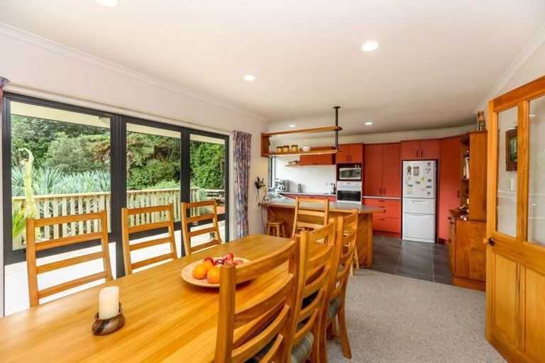 Photo of property in 16a Del Mar Place, Merrilands, New Plymouth, 4312