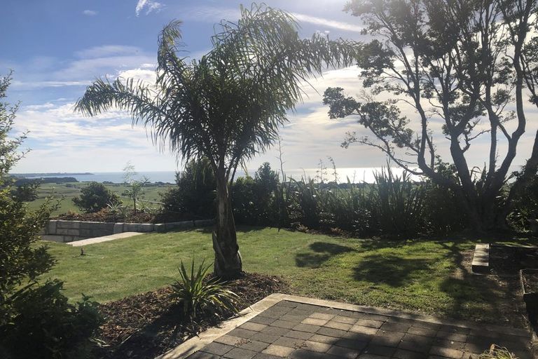 Photo of property in 70 Okoki Road, Urenui, 4375