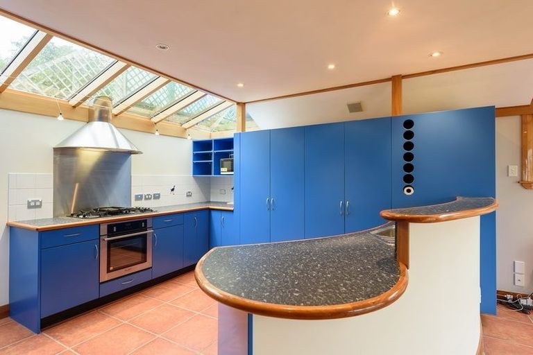 Photo of property in 15 Aranoni Street, Island Bay, Wellington, 6023