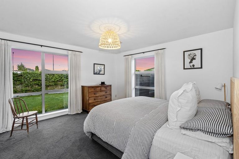 Photo of property in 311 Avonhead Road, Avonhead, Christchurch, 8042