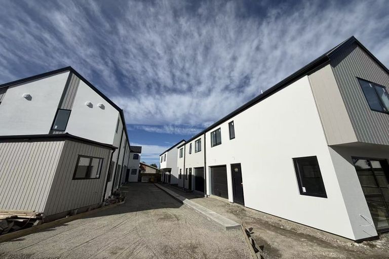 Photo of property in 455 Main South Road, Hornby, Christchurch, 8042