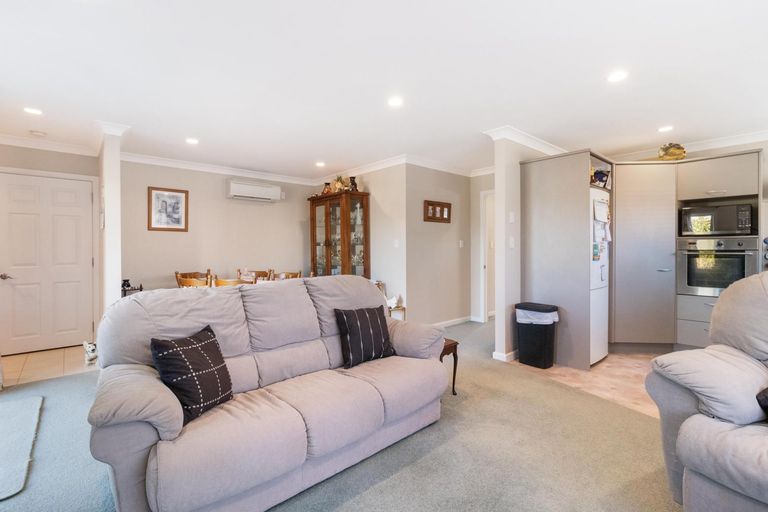 Photo of property in 16 Burr Street, Cambridge, 3434