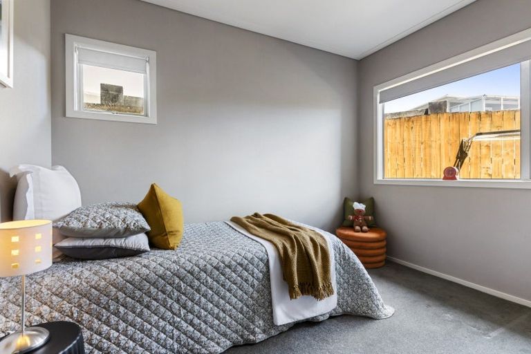 Photo of property in 96 Fisher Parade, Sunnyhills, Auckland, 2010