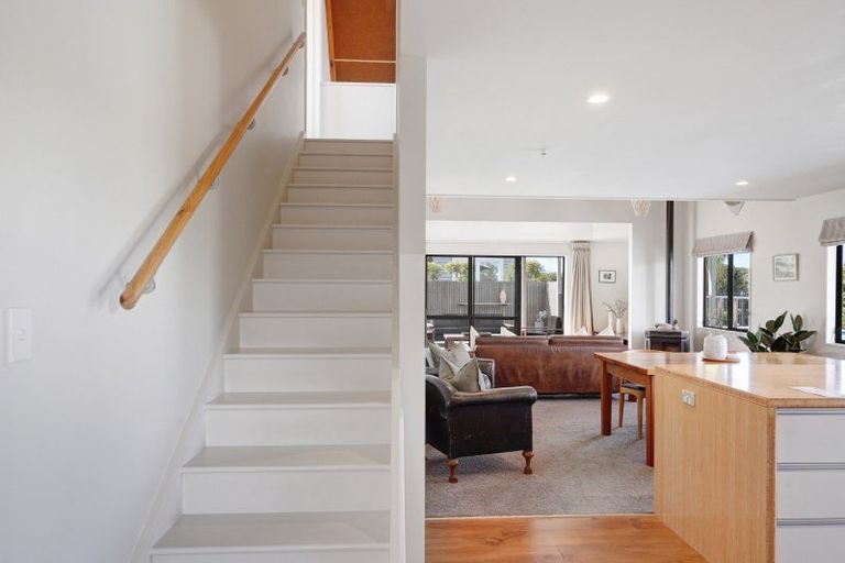 Photo of property in 79 Rogers Road, Bay View, Napier, 4104