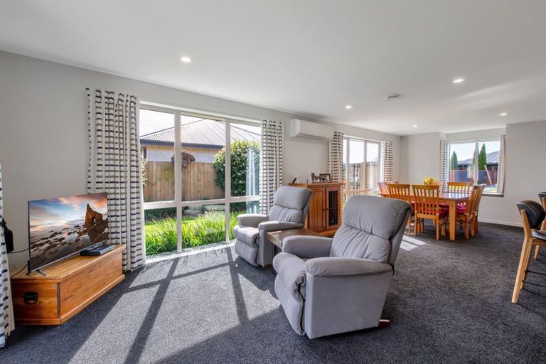 Photo of property in 4 Vasari Grange, Rolleston, 7614