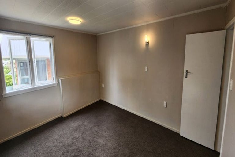 Photo of property in 10 George Street, Waitara, 4320