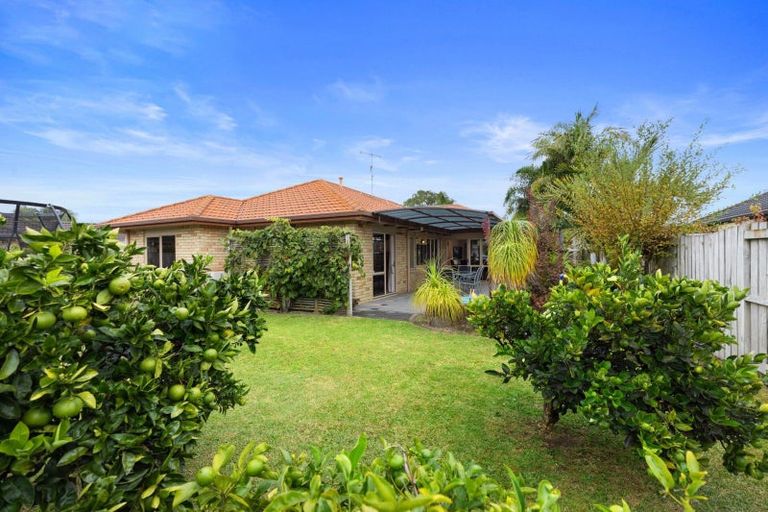 Photo of property in 3 Mcleod Place, Papamoa Beach, Papamoa, 3118
