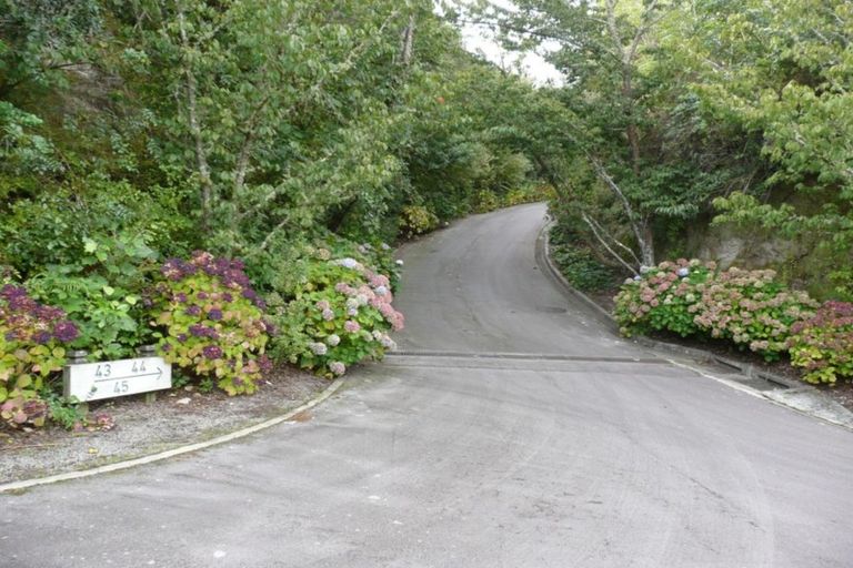 Photo of property in 44 Whakamoenga Point, Acacia Bay, Taupo, 3385