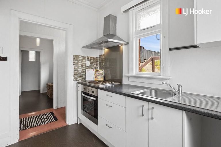 Photo of property in 85 Forfar Street, Clyde Hill, Dunedin, 9011