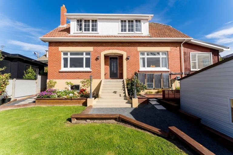 Photo of property in 24 Bangor Terrace, Kew, Dunedin, 9012