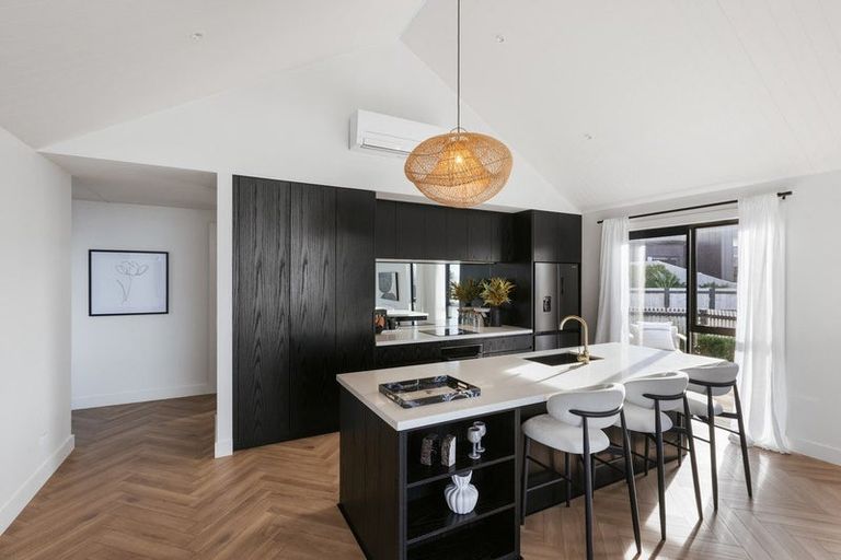 Photo of property in 1 Whitworth Lane, Omokoroa, 3114