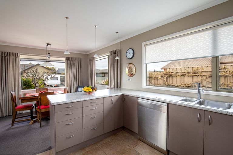 Photo of property in 31 Larch Crescent, Alexandra, 9320