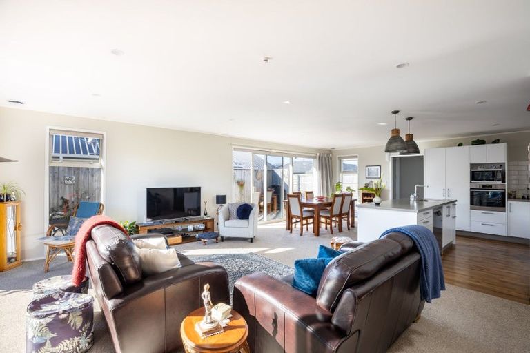 Photo of property in 374b Carrington Street, Upper Vogeltown, New Plymouth, 4310