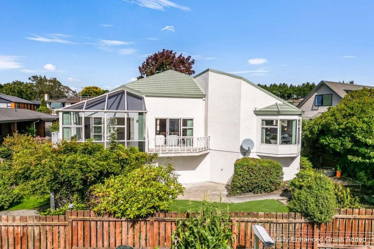 Photo of property in 43 Aotea Crescent, Gore, 9710