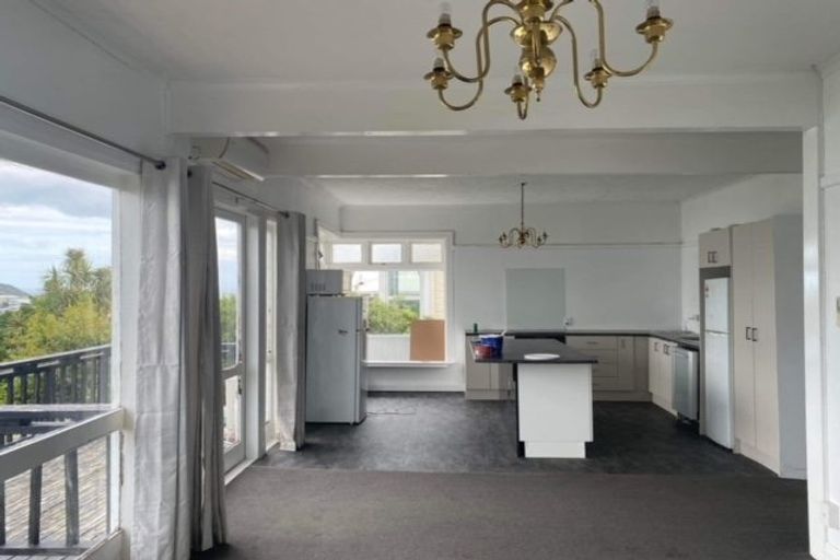 Photo of property in 55 Overtoun Terrace, Hataitai, Wellington, 6021
