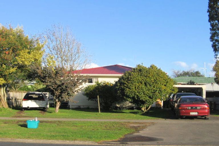 Photo of property in 75 Collins Road, Melville, Hamilton, 3206