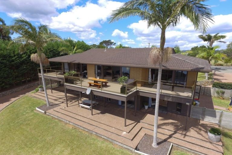 Photo of property in 18 Colonel Mould Drive, Mangonui, 0420