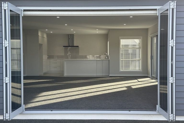 Photo of property in 6 Cassin Place, Taradale, Napier, 4112