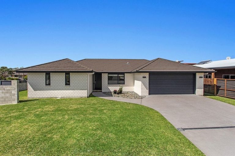 Photo of property in 11 Sanctuary Avenue, Ohope, 3121