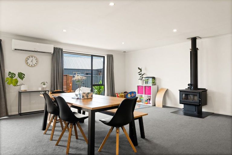 Photo of property in 6 Silverview Place, Mosgiel, 9024