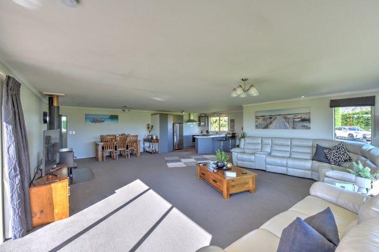 Photo of property in 99 Turner Street, Edendale, Wyndham, 9893