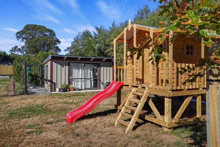 Photo of property in 81 Stockgrove Road, Glasnevin, Amberley, 7482