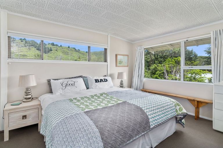 Photo of property in 15 Kenrigg Road East, Kinloch, Taupo, 3377