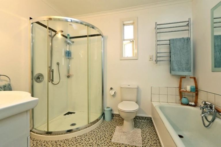 Photo of property in 700 Queen Street East, Parkvale, Hastings, 4122