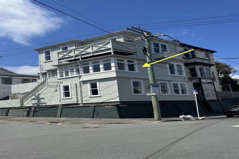 Photo of property in 77 Brougham Street, Mount Victoria, Wellington, 6011