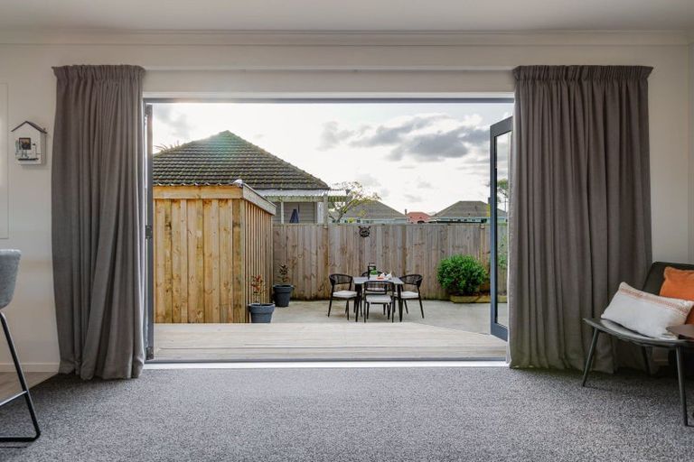 Photo of property in 7 Humber Street, Roslyn, Palmerston North, 4414