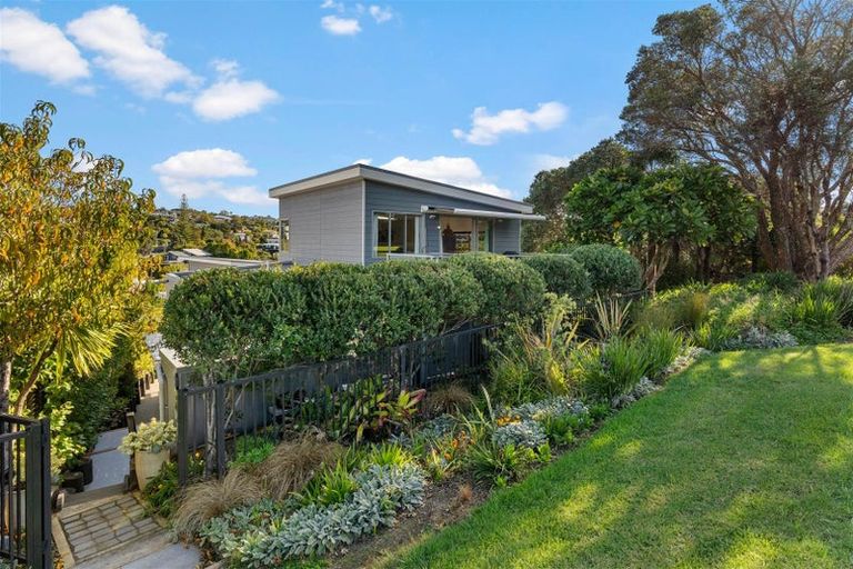 Photo of property in 135 Beach Road, Castor Bay, Auckland, 0620