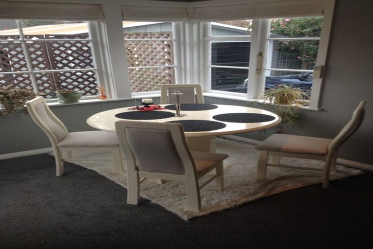 Photo of property in 13 Bateman Avenue, Bryndwr, Christchurch, 8053