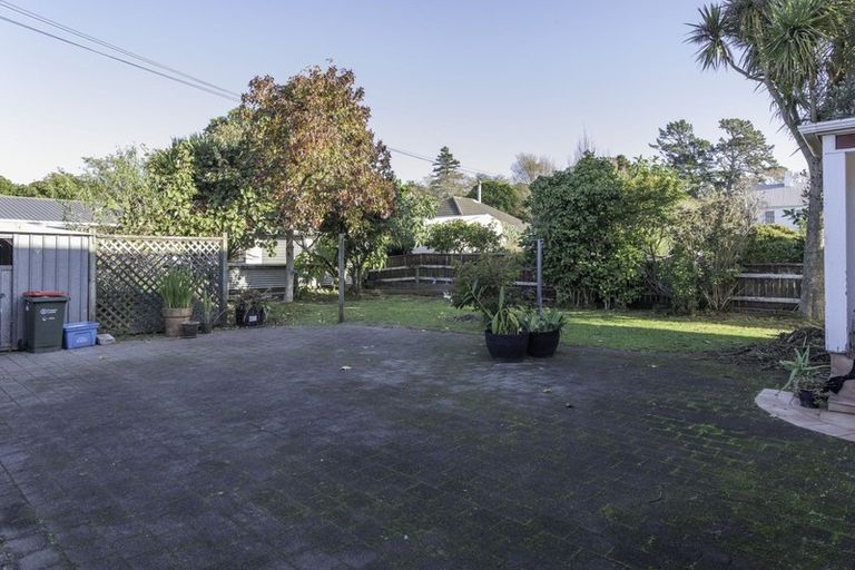 Photo of property in 17 Maranui Street, Welbourn, New Plymouth, 4310