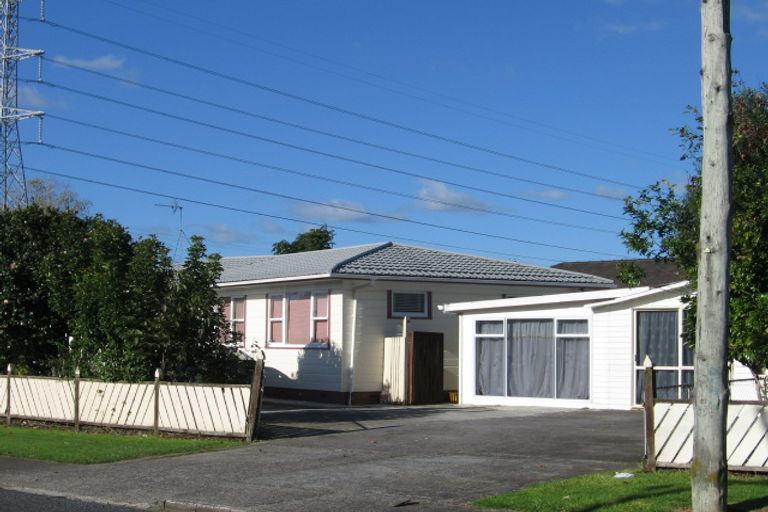 Photo of property in 2 Whitley Crescent, Otara, Auckland, 2023