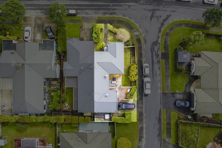 Photo of property in 1 Pyrite Street, Westgate, Auckland, 0614