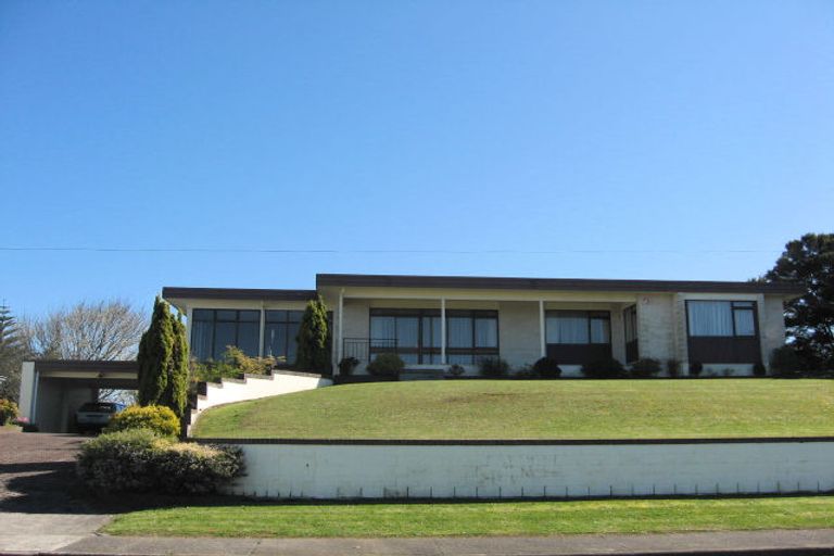 Photo of property in 43 Kimihia Road, Huntly, 3700