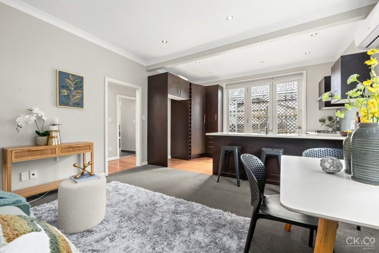 Photo of property in 27a Bauchop Road, Waterloo, Lower Hutt, 5011