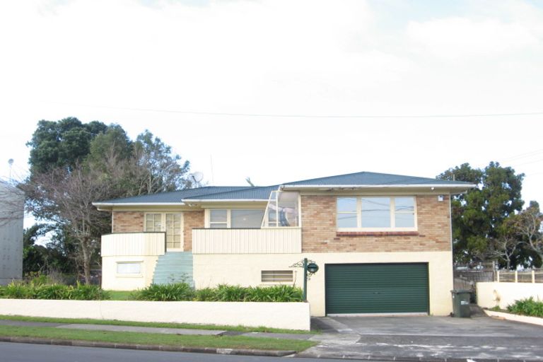 Photo of property in 11 Hill Road, Hillpark, Auckland, 2102