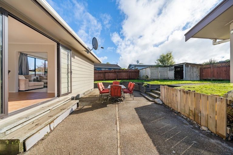 Photo of property in 11 Topaz Street, Birchville, Upper Hutt, 5018
